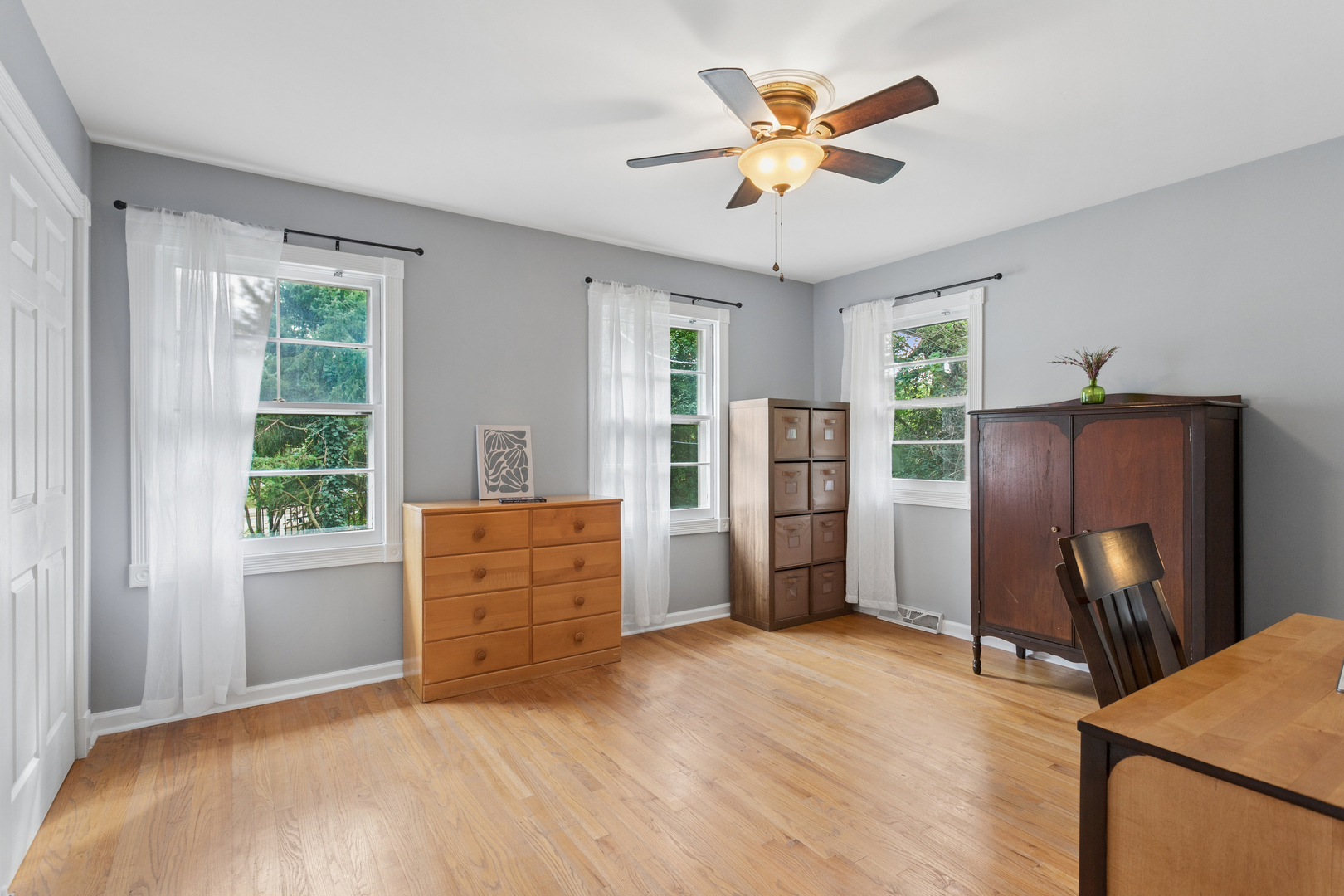 21 E Hillside Road Property Photo 13