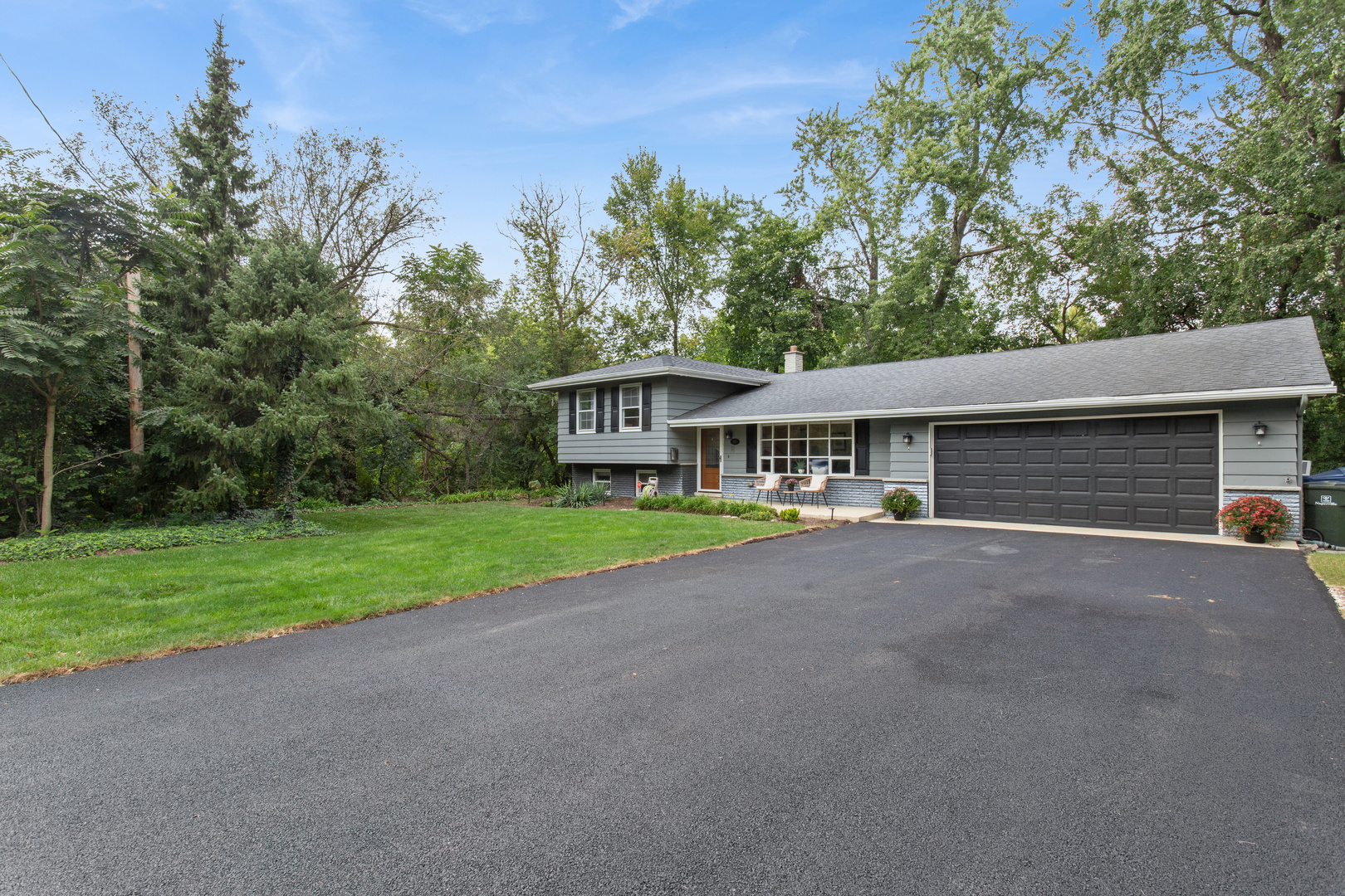 21 E Hillside Road Property Photo 24