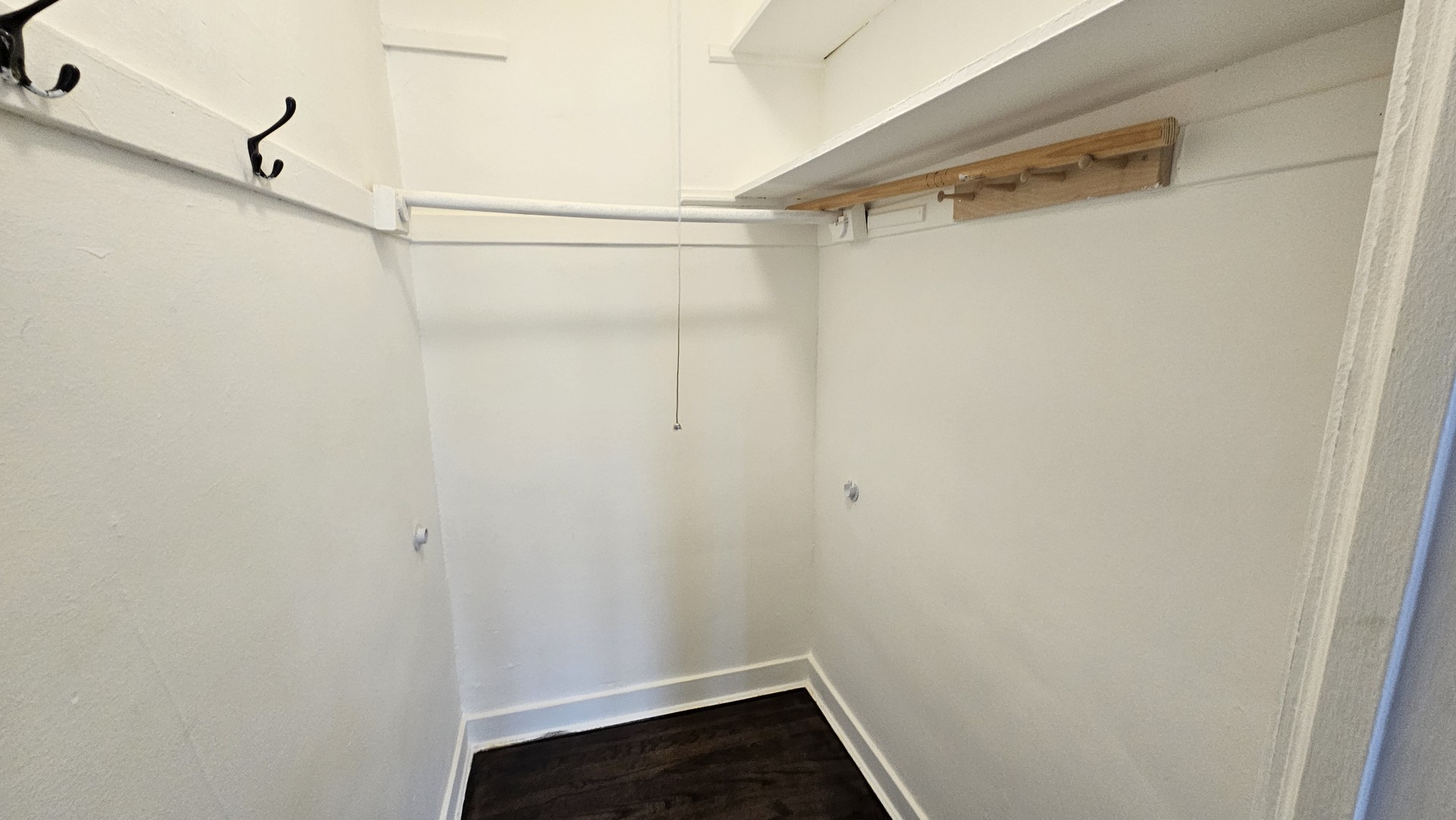 6545 N Francisco Avenue 3a Property Photo 5