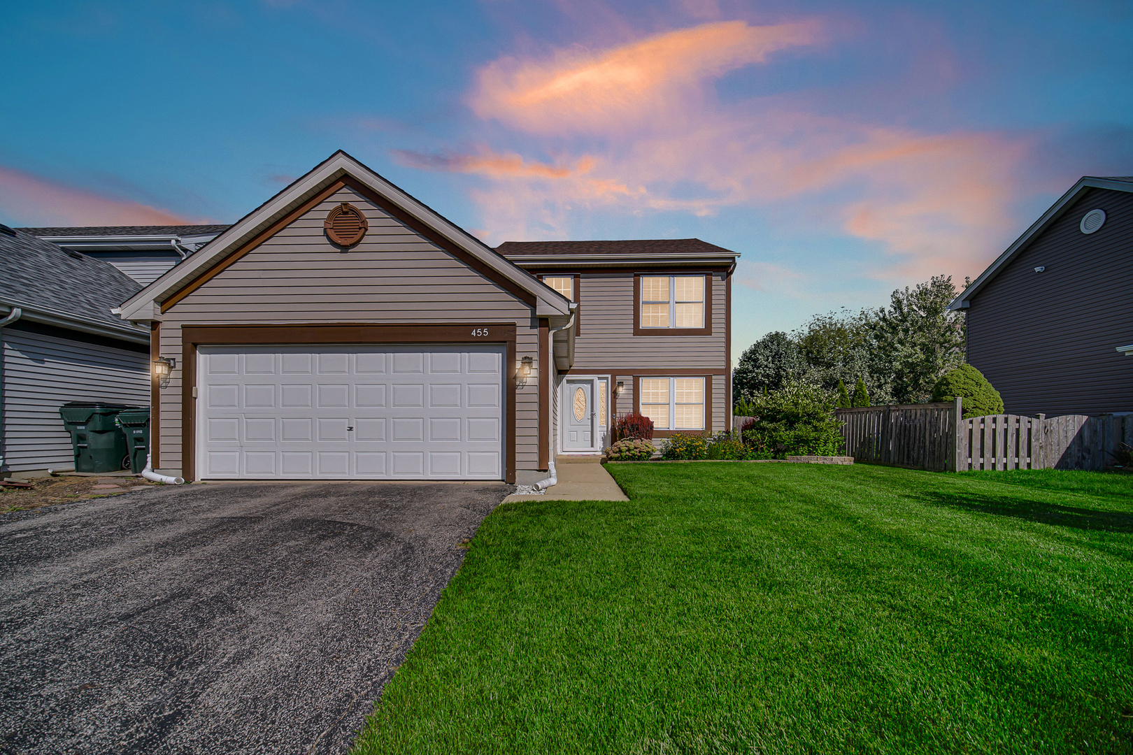 455 Rosewood Crossing - Property Photo 1
