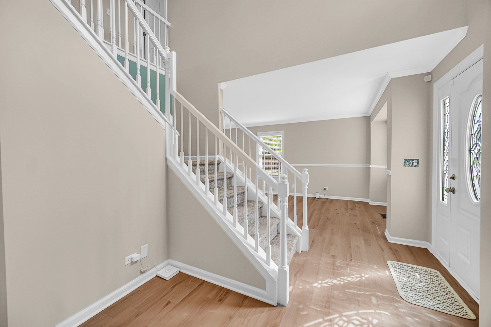 455 Rosewood Crossing - Property Photo 4