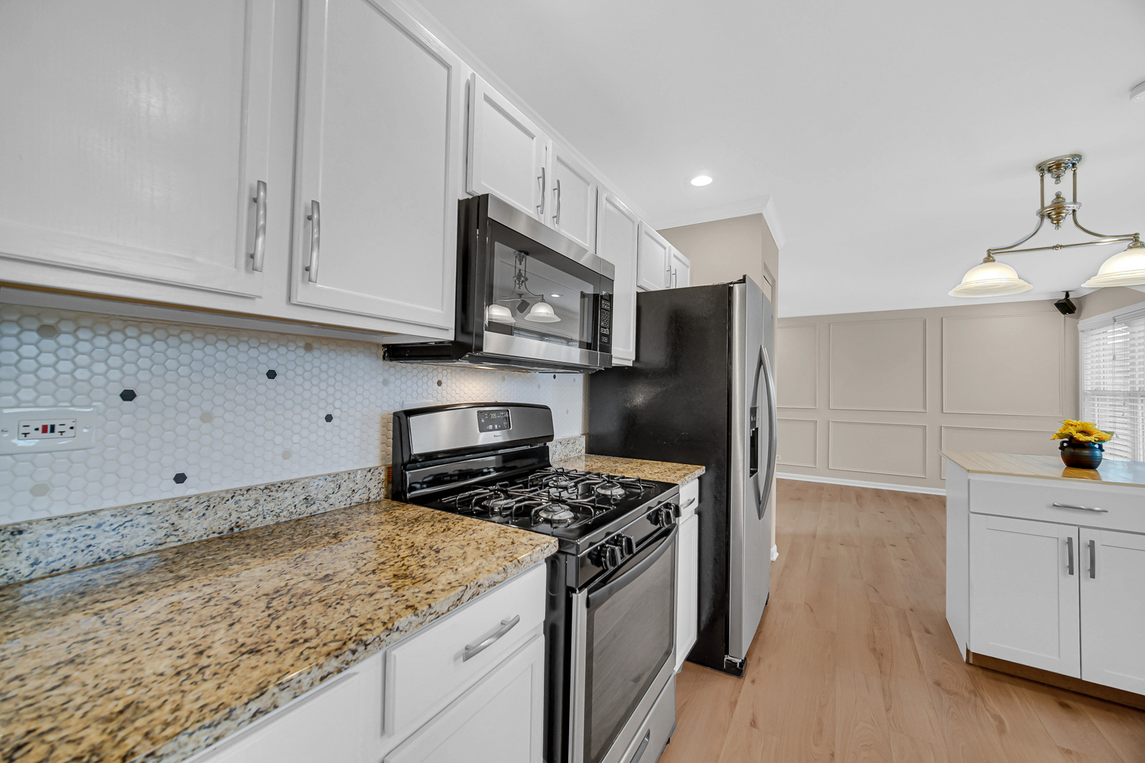 455 Rosewood Crossing - Property Photo 10