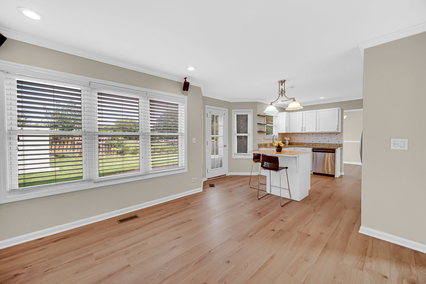 455 Rosewood Crossing - Property Photo 16