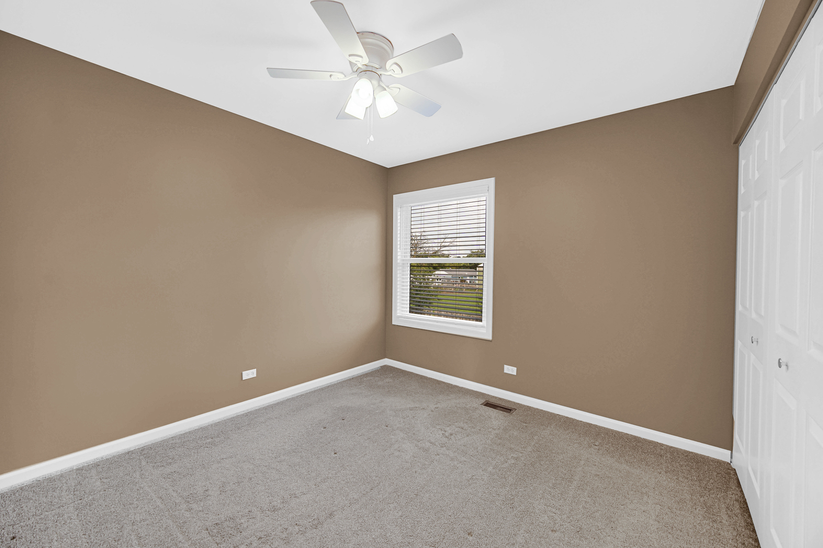 455 Rosewood Crossing - Property Photo 26