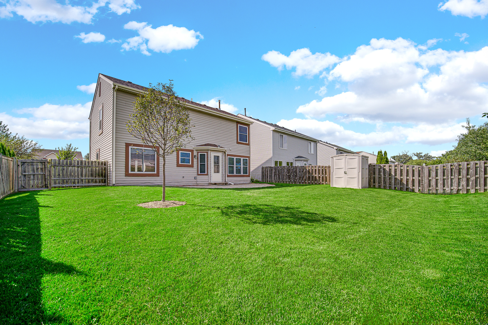 455 Rosewood Crossing - Property Photo 34