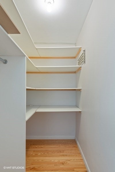 405 N Wabash Avenue 3401 Property Photo 13