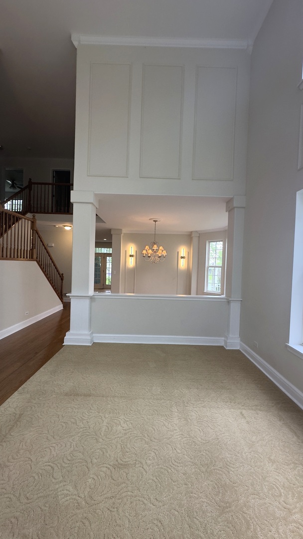 572 E Delgado Drive Property Photo 6