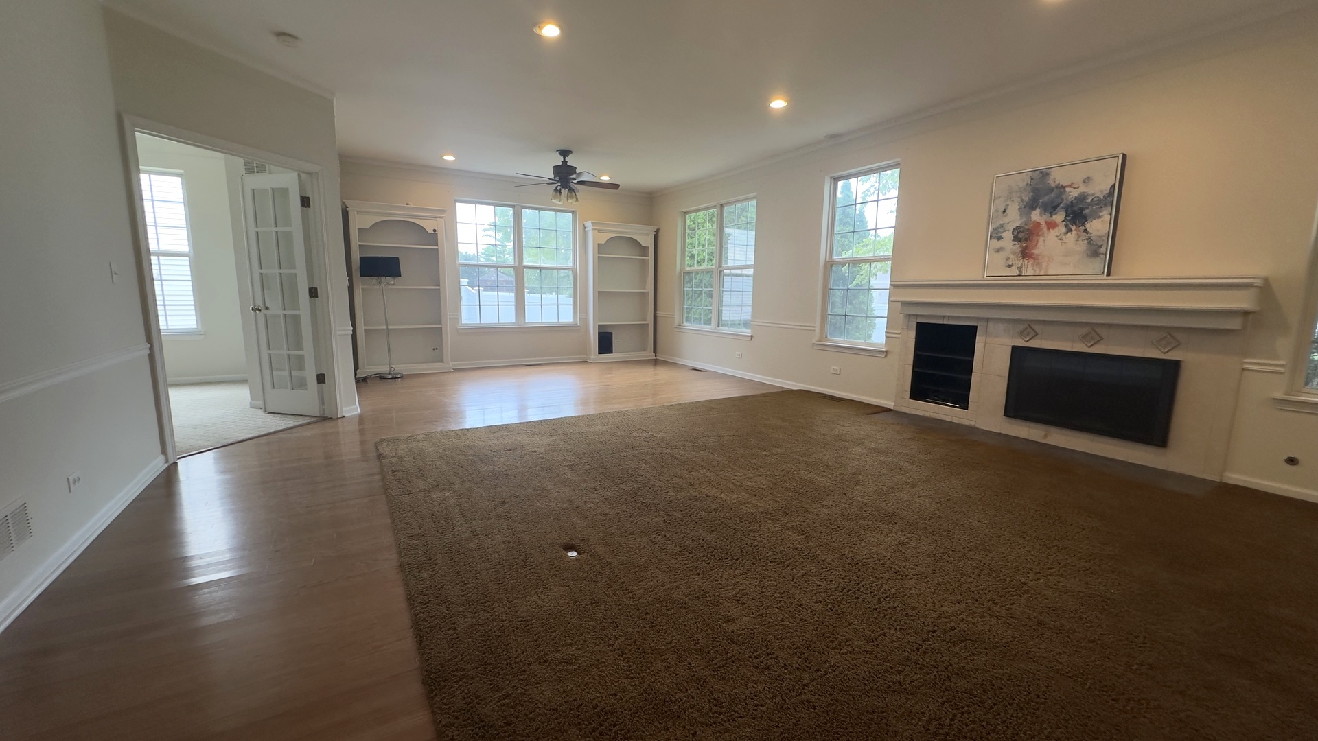 572 E Delgado Drive Property Photo 9