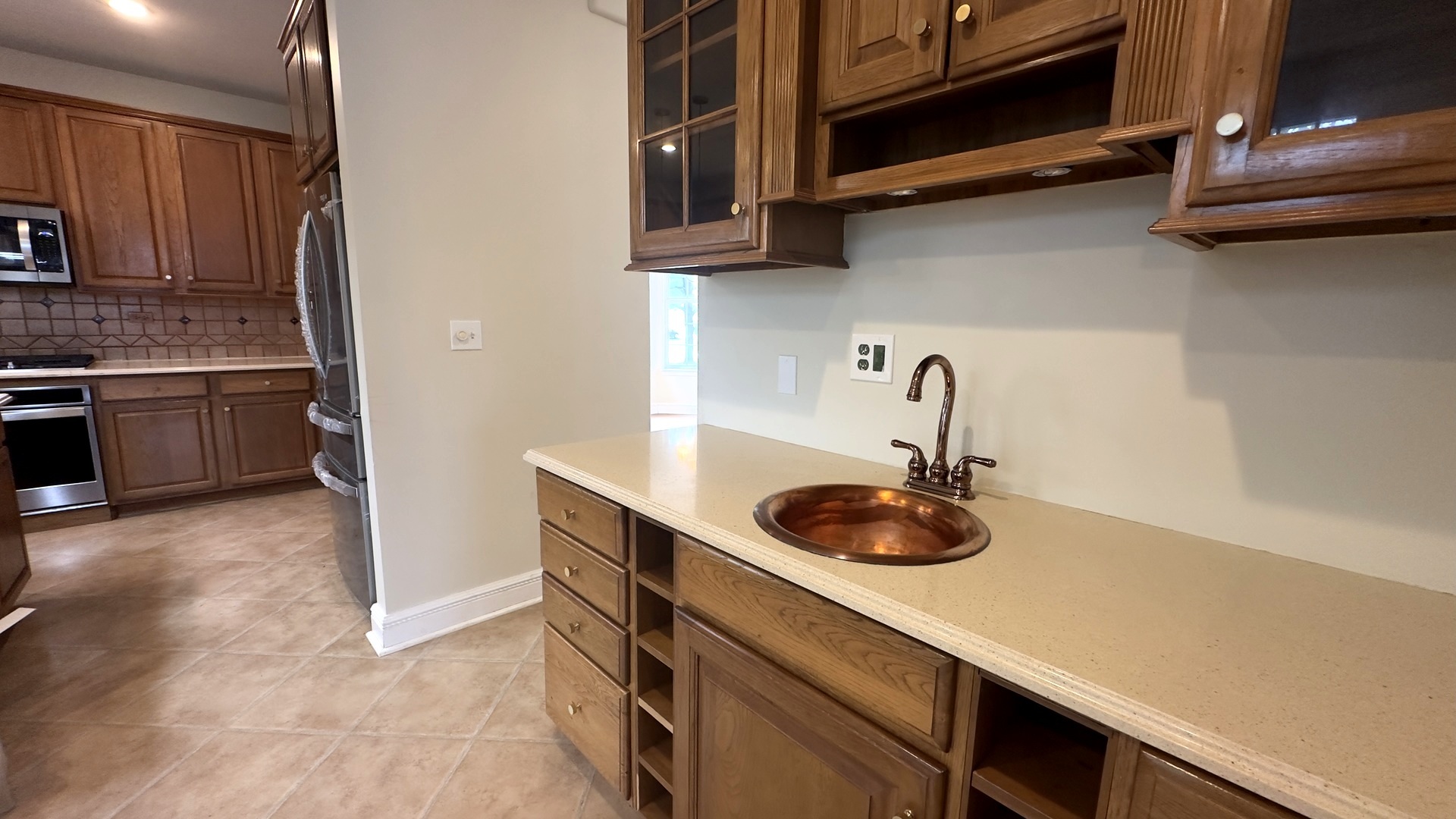 572 E Delgado Drive Property Photo 13