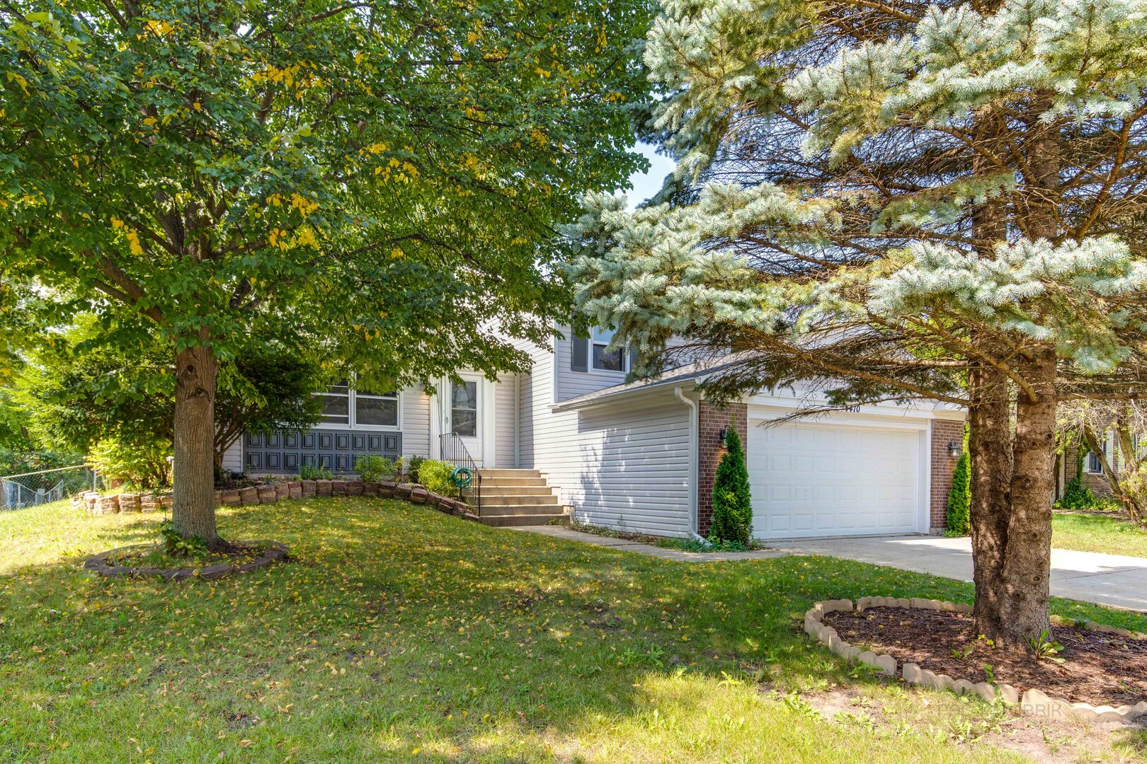 4470 Capstan Drive Property Photo 5