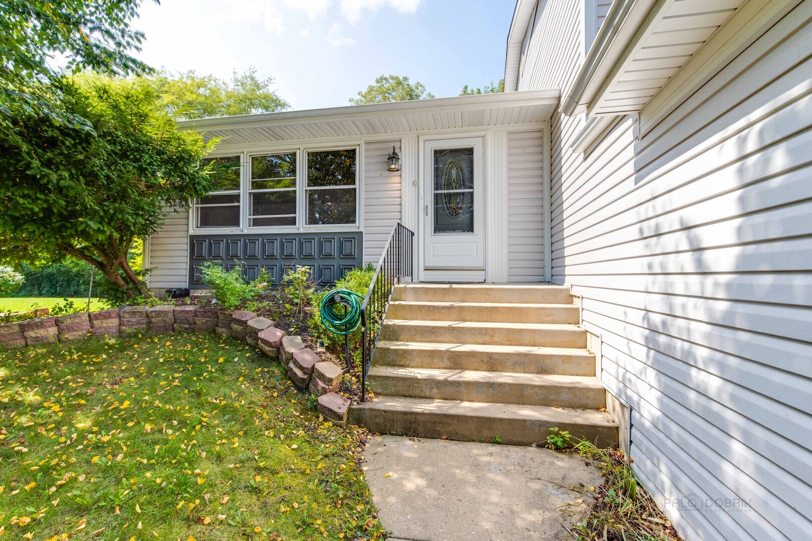 4470 Capstan Drive Property Photo 6