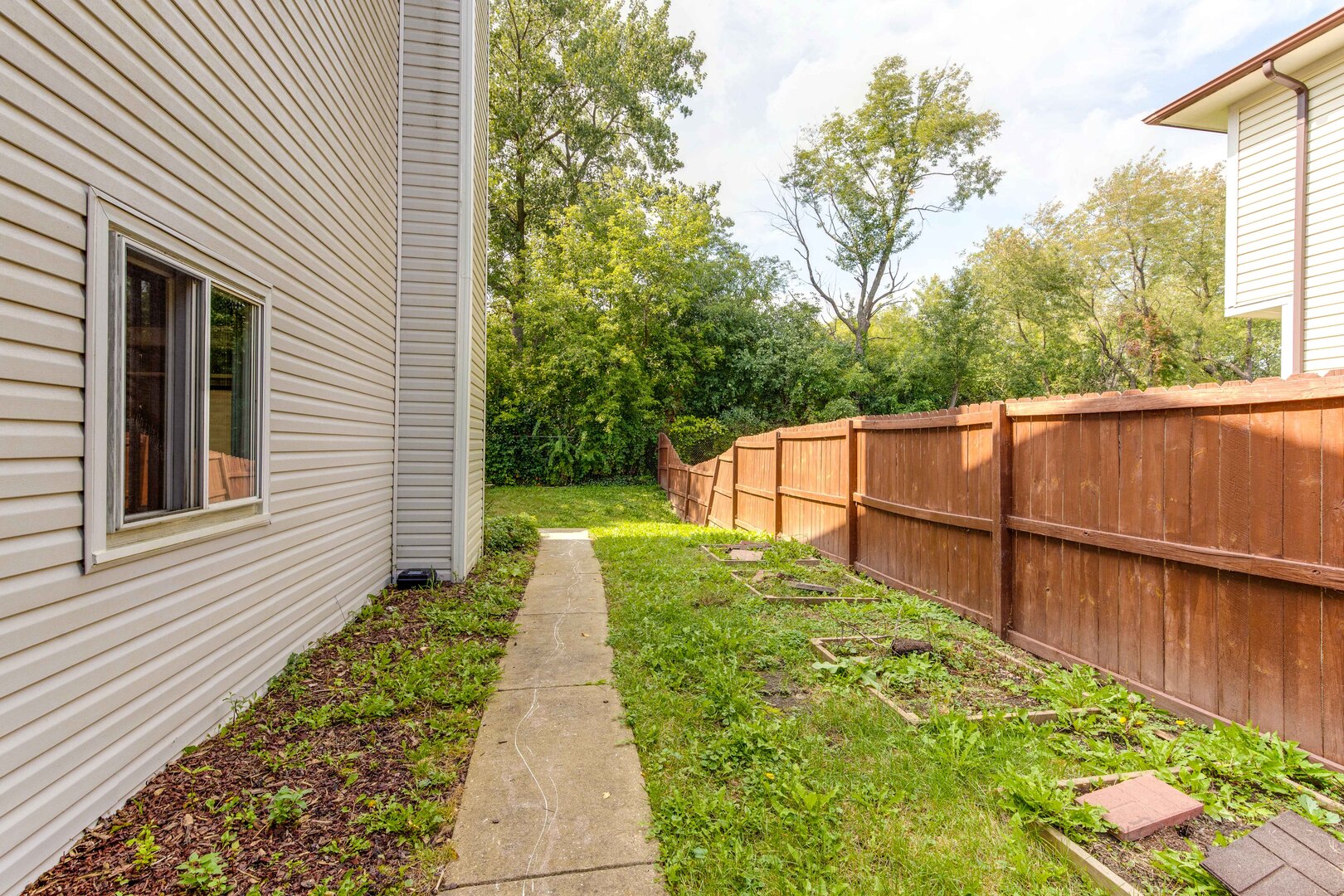 4470 Capstan Drive Property Photo 38