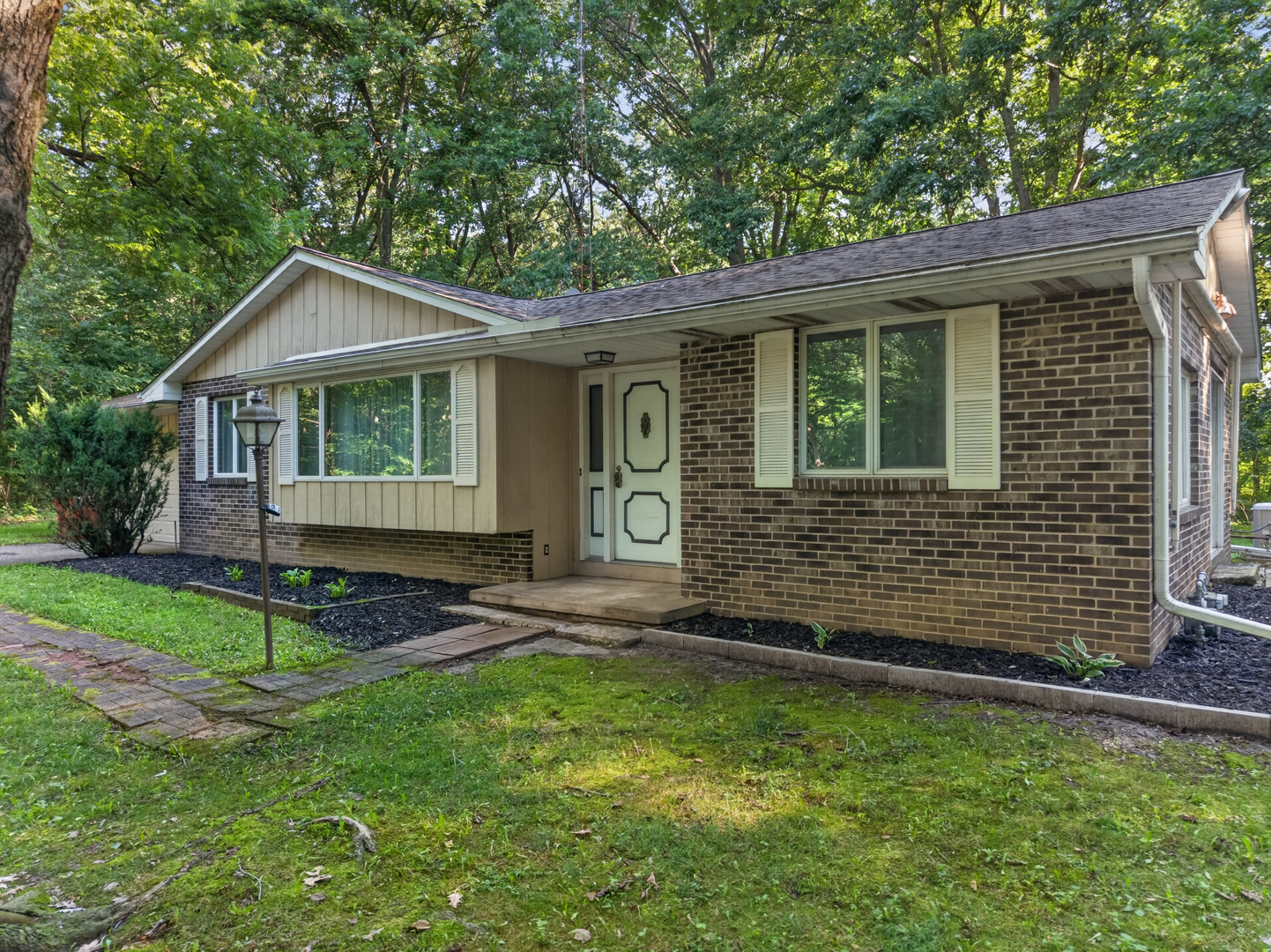 7414 Audubon Drive Property Photo 3