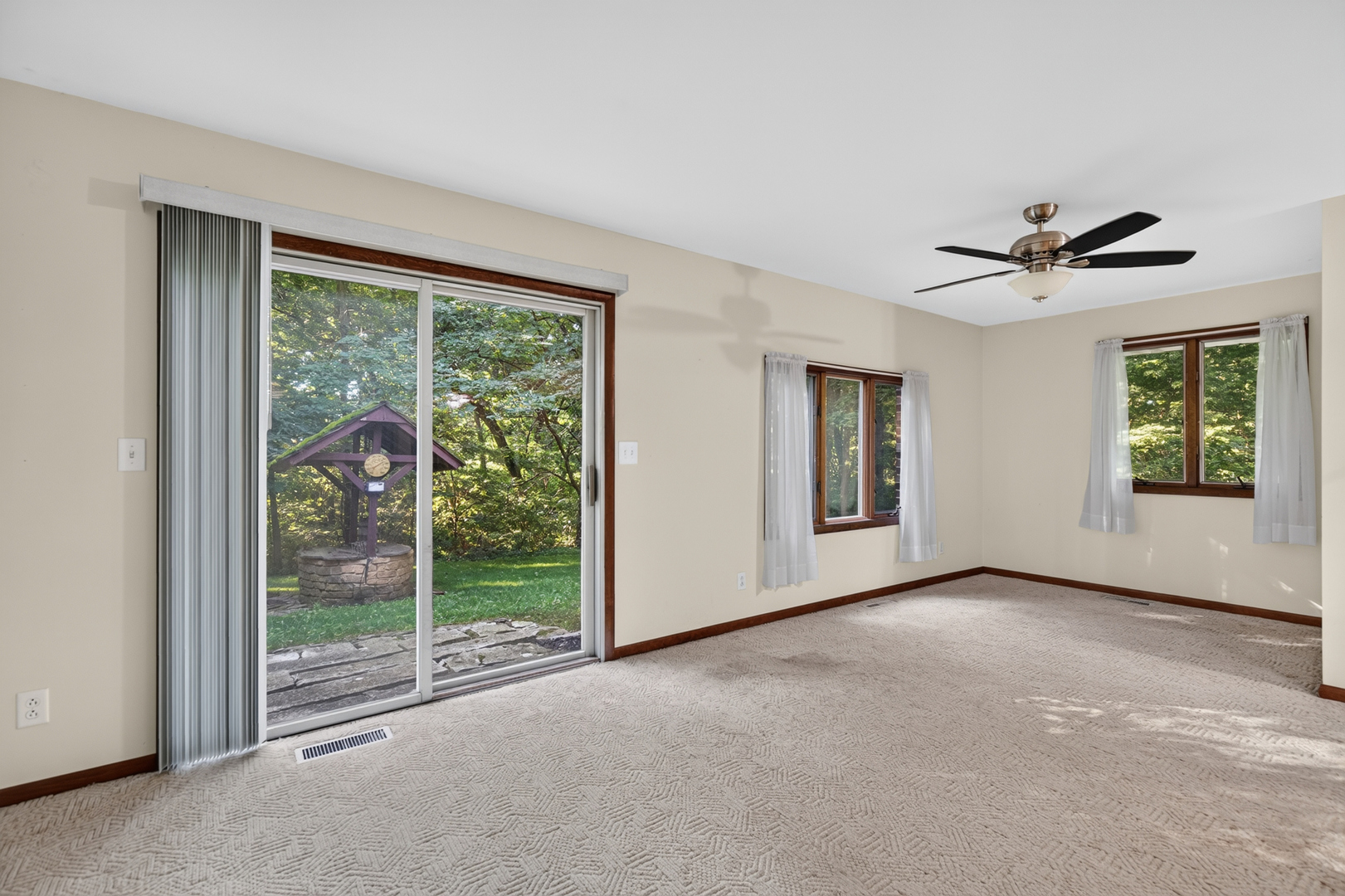 7414 Audubon Drive Property Photo 15