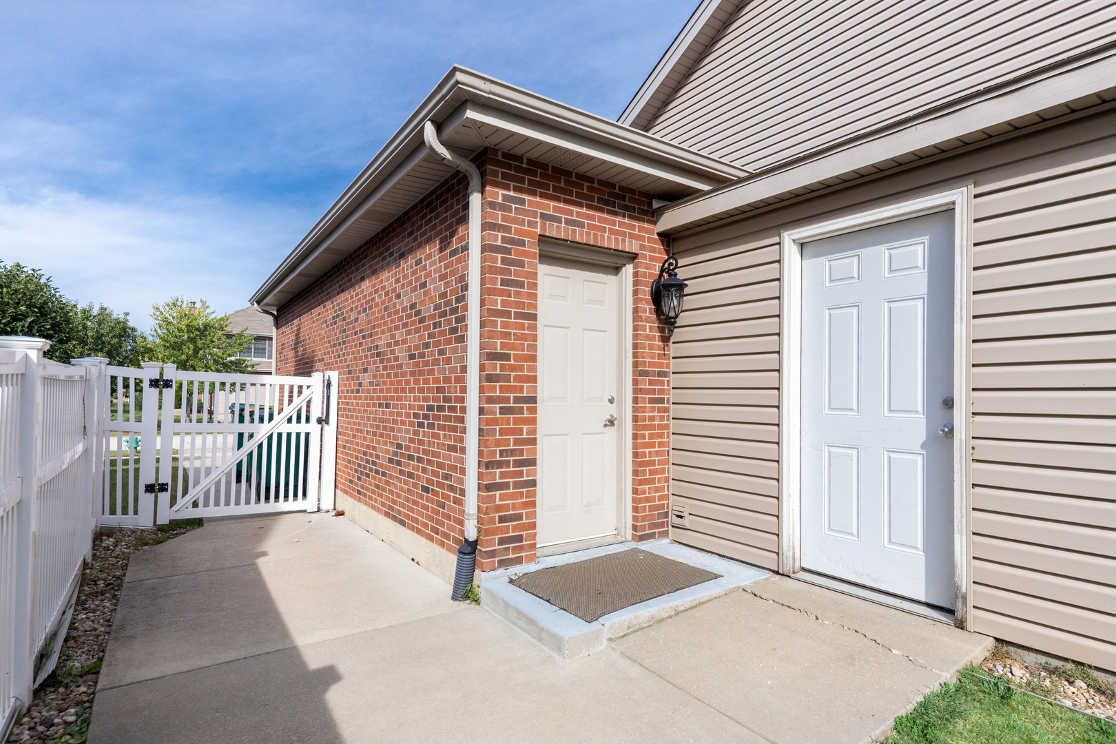 1221 Monmouth Drive Property Photo 40