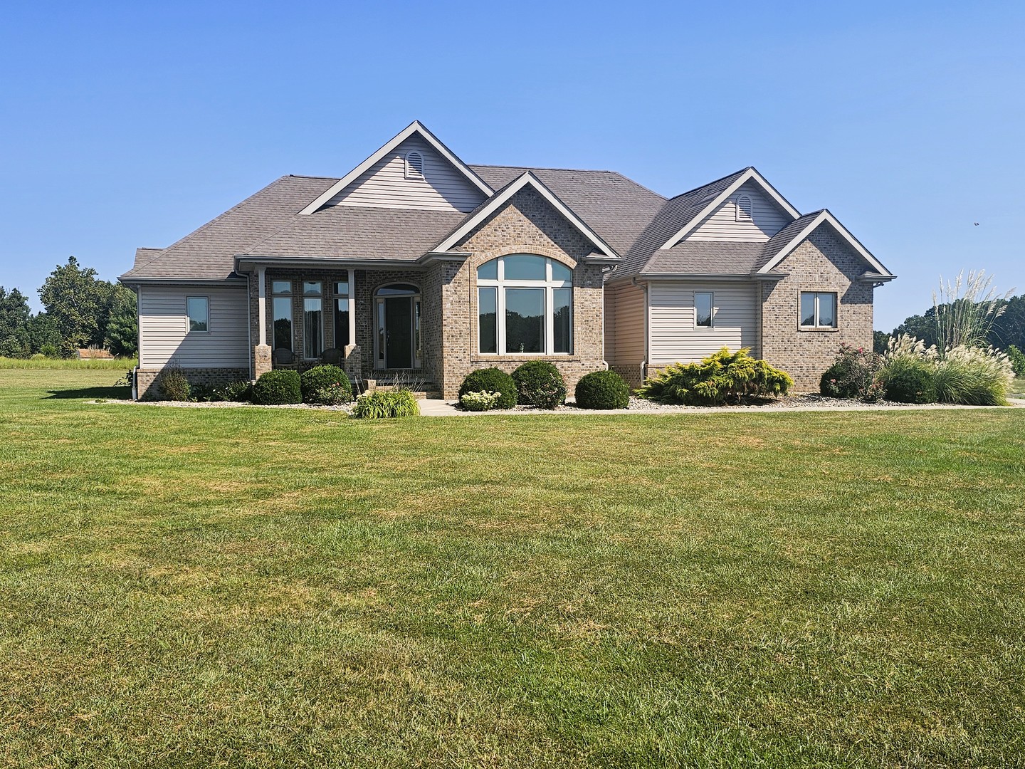 15228 E Holland Drive Property Photo 6