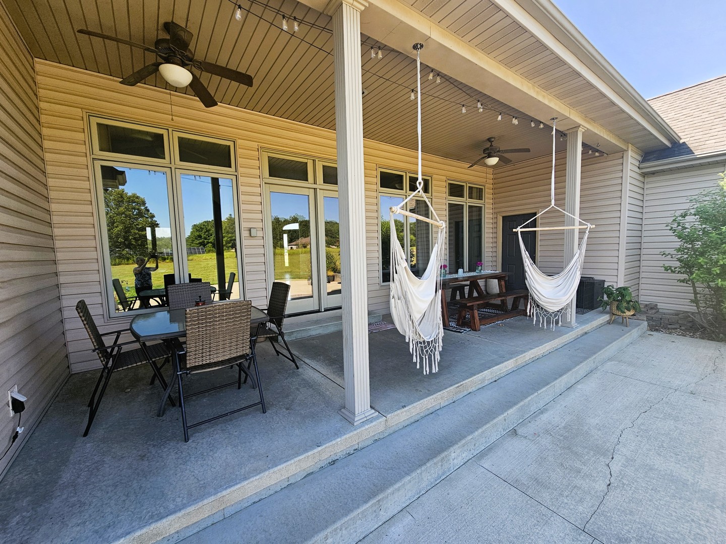 15228 E Holland Drive Property Photo 10
