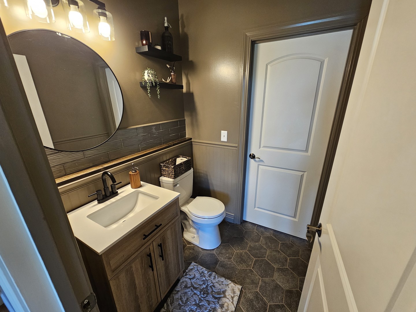 15228 E Holland Drive Property Photo 34