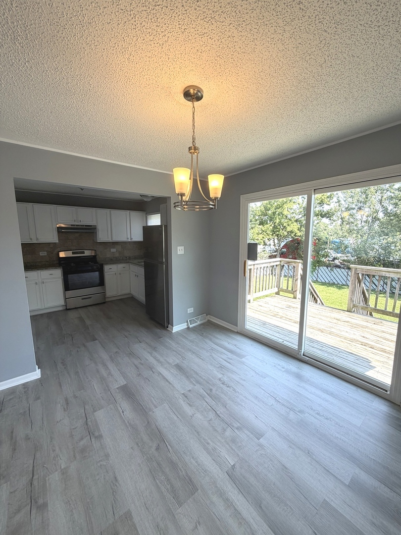 17909 Chartres Court Property Photo 6