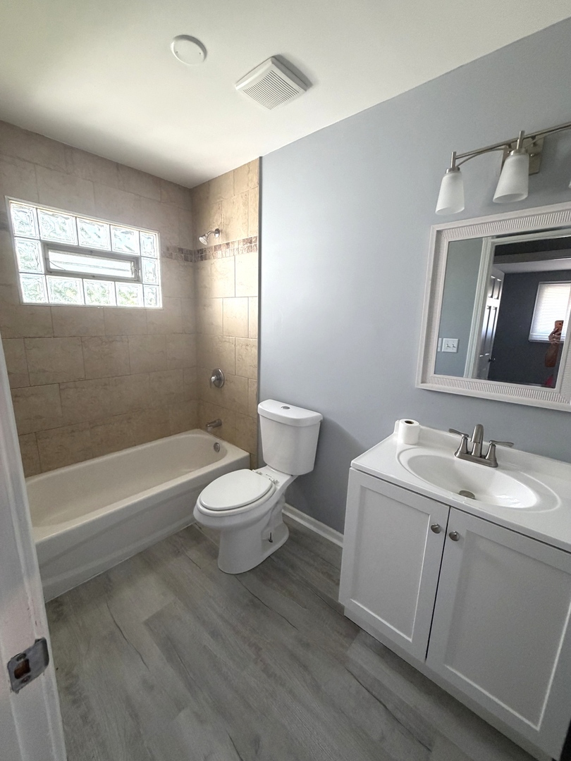 17909 Chartres Court Property Photo 13