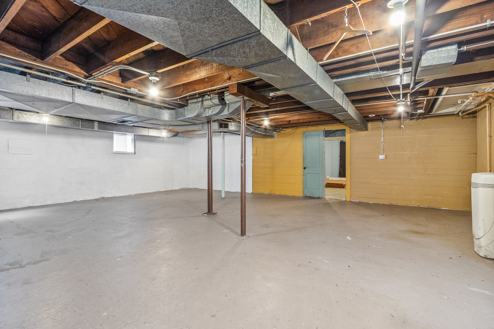421 N William Street Property Photo 21