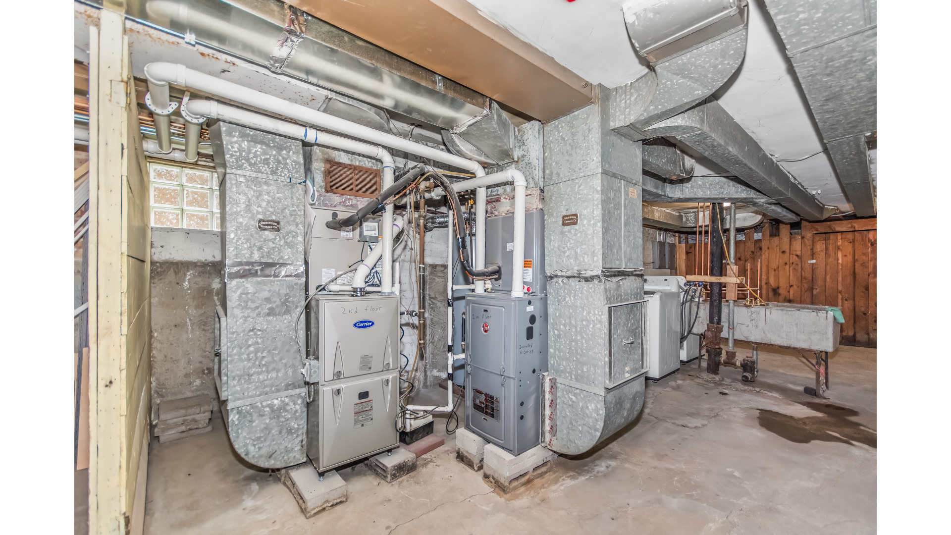 8914 Lamon Avenue Property Photo 12