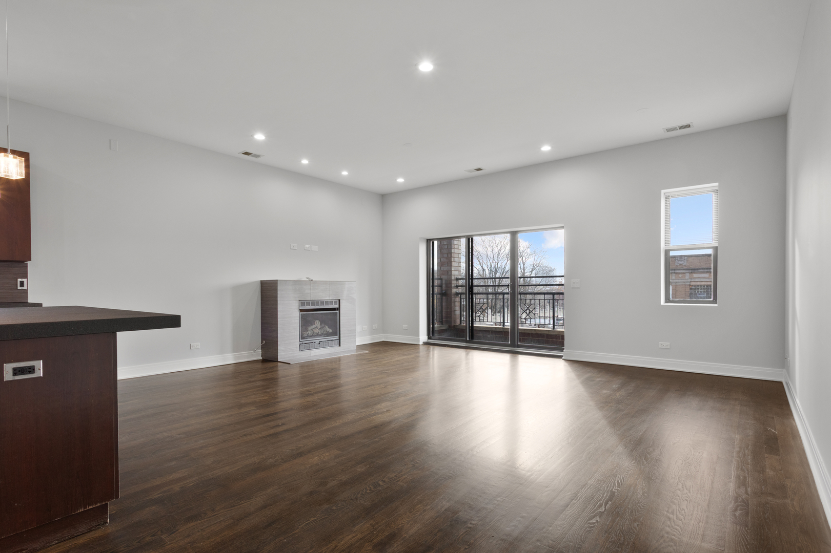 1412 W Morse Avenue 3b Property Photo 6