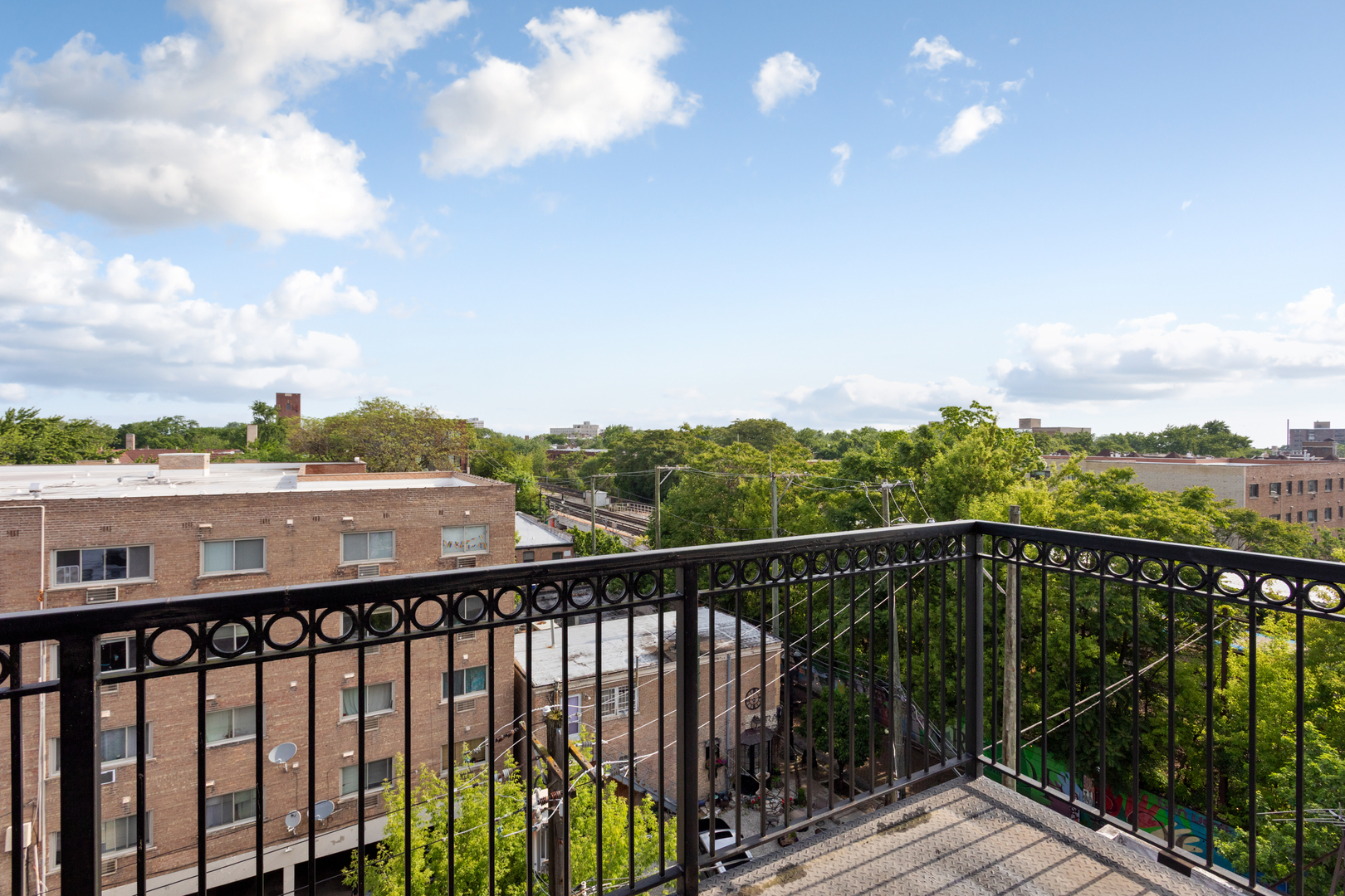 1412 W Morse Avenue 3d Property Photo 10