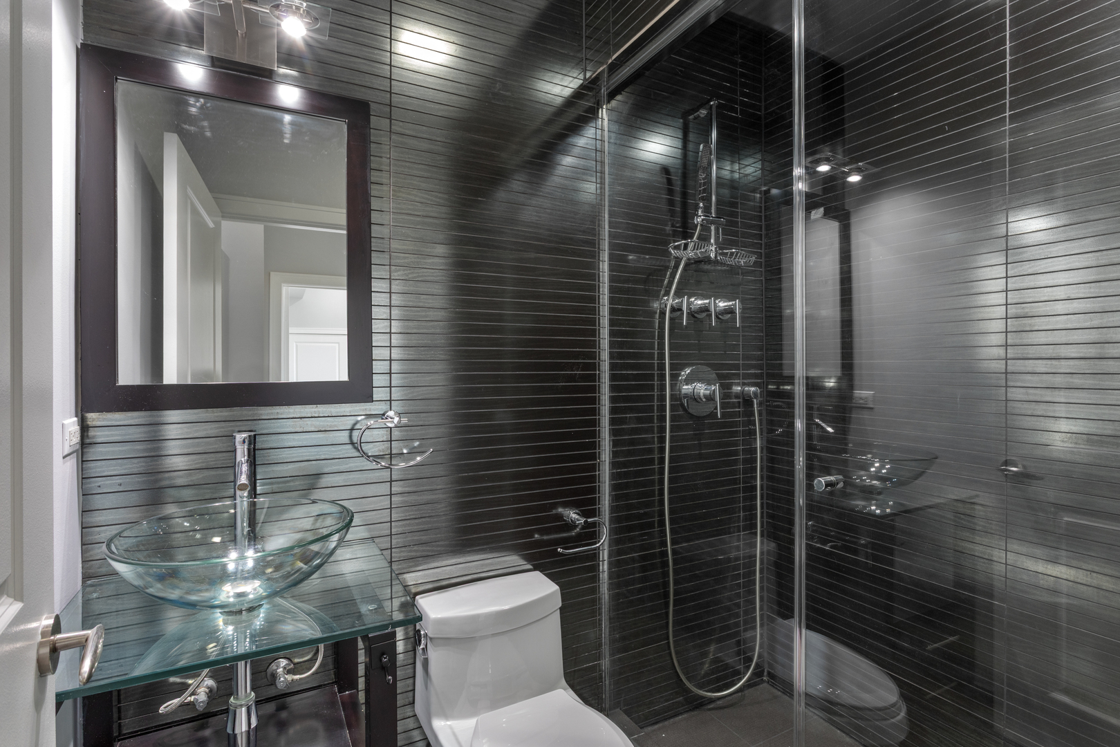 1412 W Morse Avenue 3d Property Photo 12