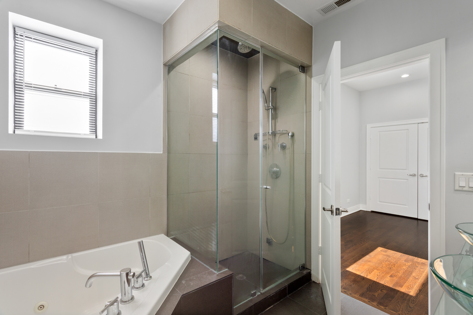 1412 W Morse Avenue 3d Property Photo 14