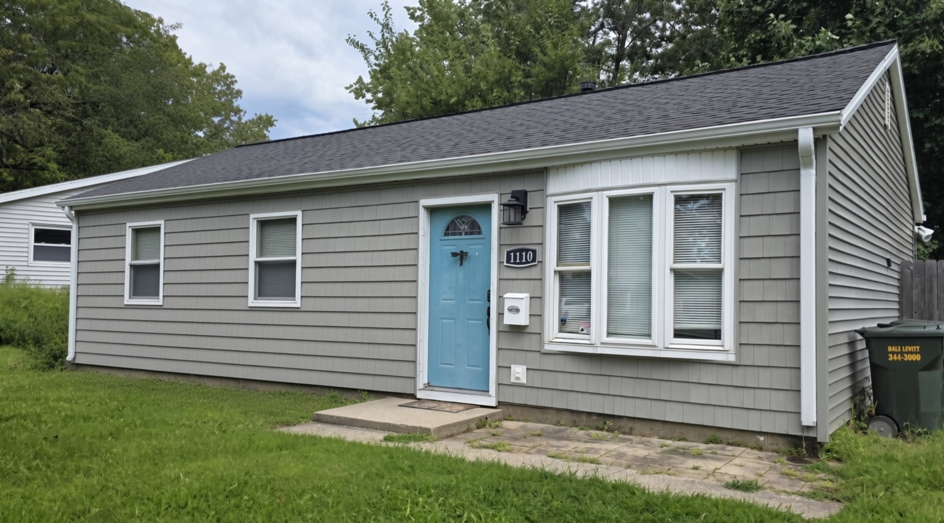 1110 Rainbow View Property Photo 1