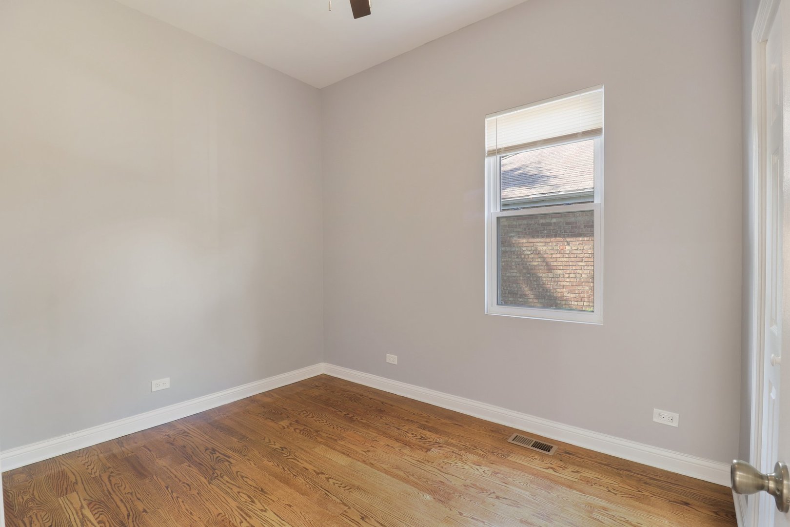 210 W 111th Street Property Photo 18