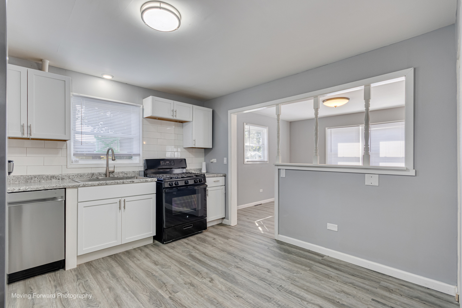 14034 S Saginaw Avenue Property Photo 5