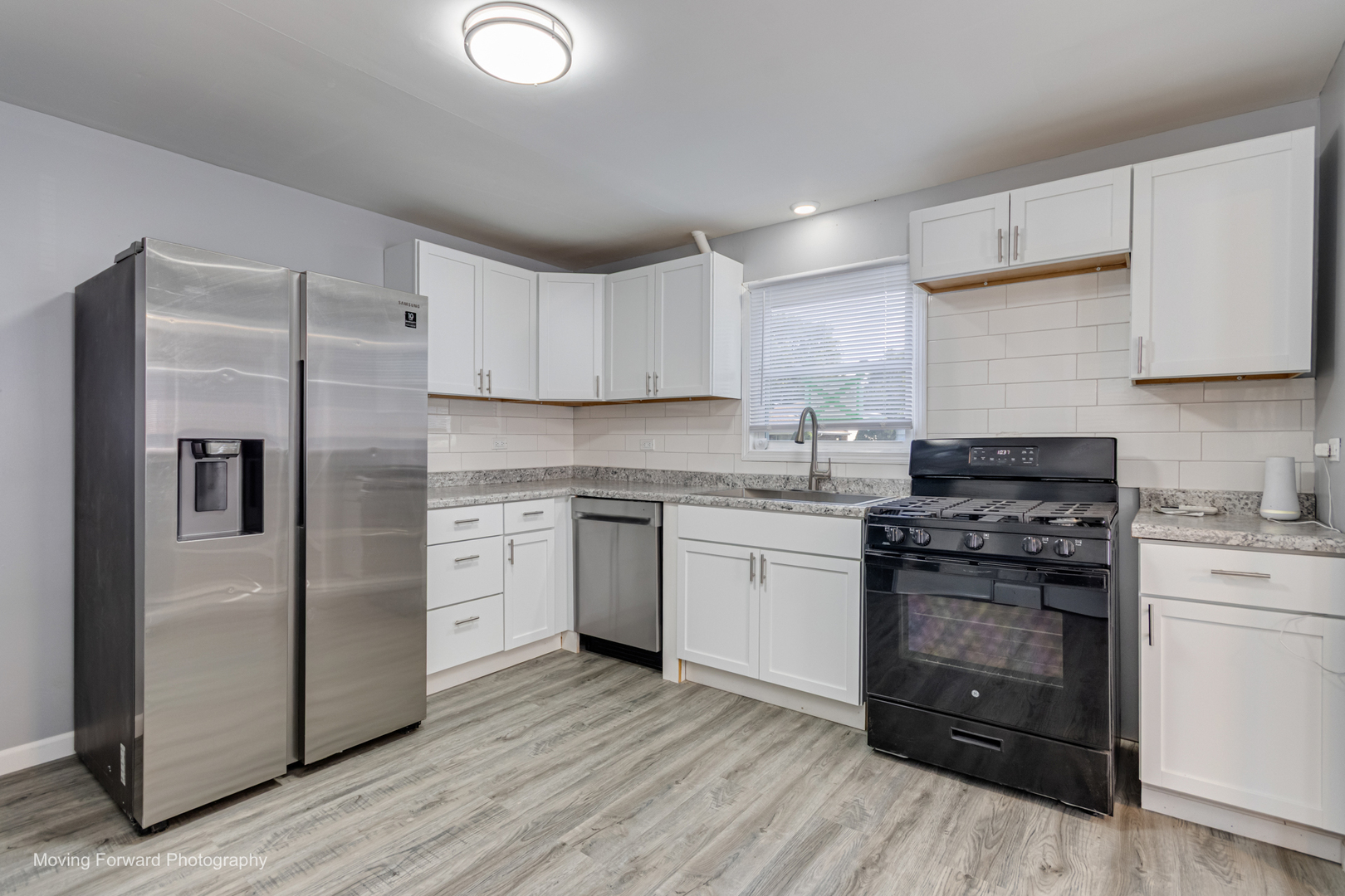 14034 S Saginaw Avenue Property Photo 7