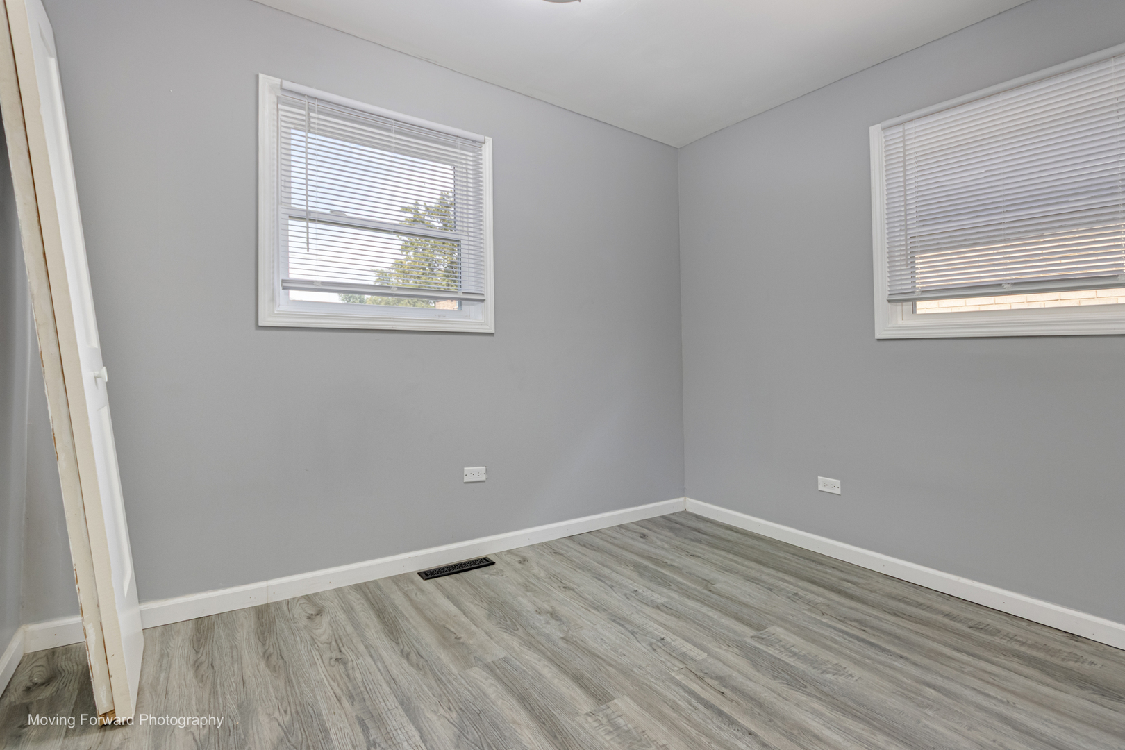 14034 S Saginaw Avenue Property Photo 20