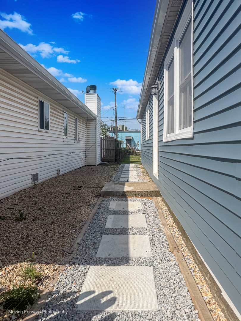 14034 S Saginaw Avenue Property Photo 28
