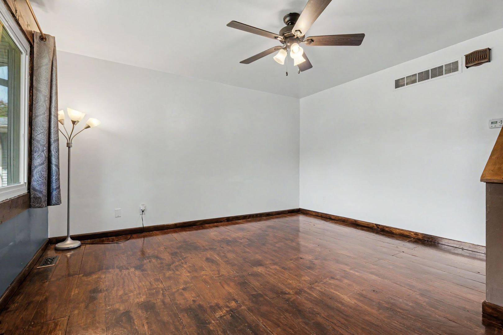 1228 S Mason Street Property Photo 5