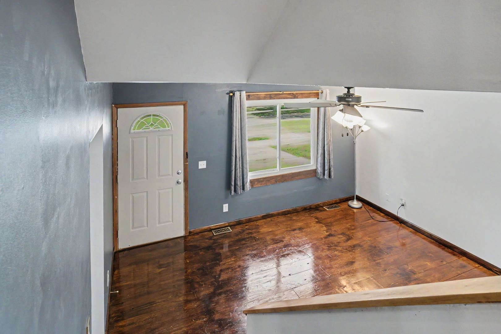 1228 S Mason Street Property Photo 14