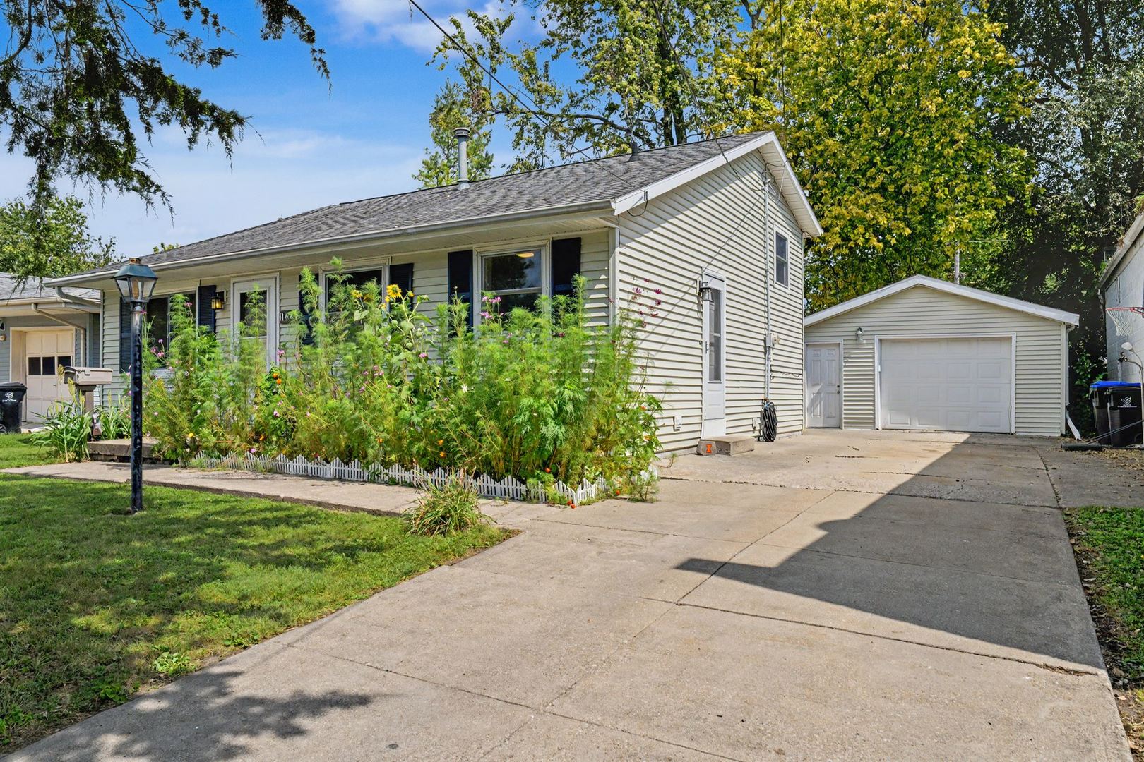 1228 S Mason Street Property Photo 29
