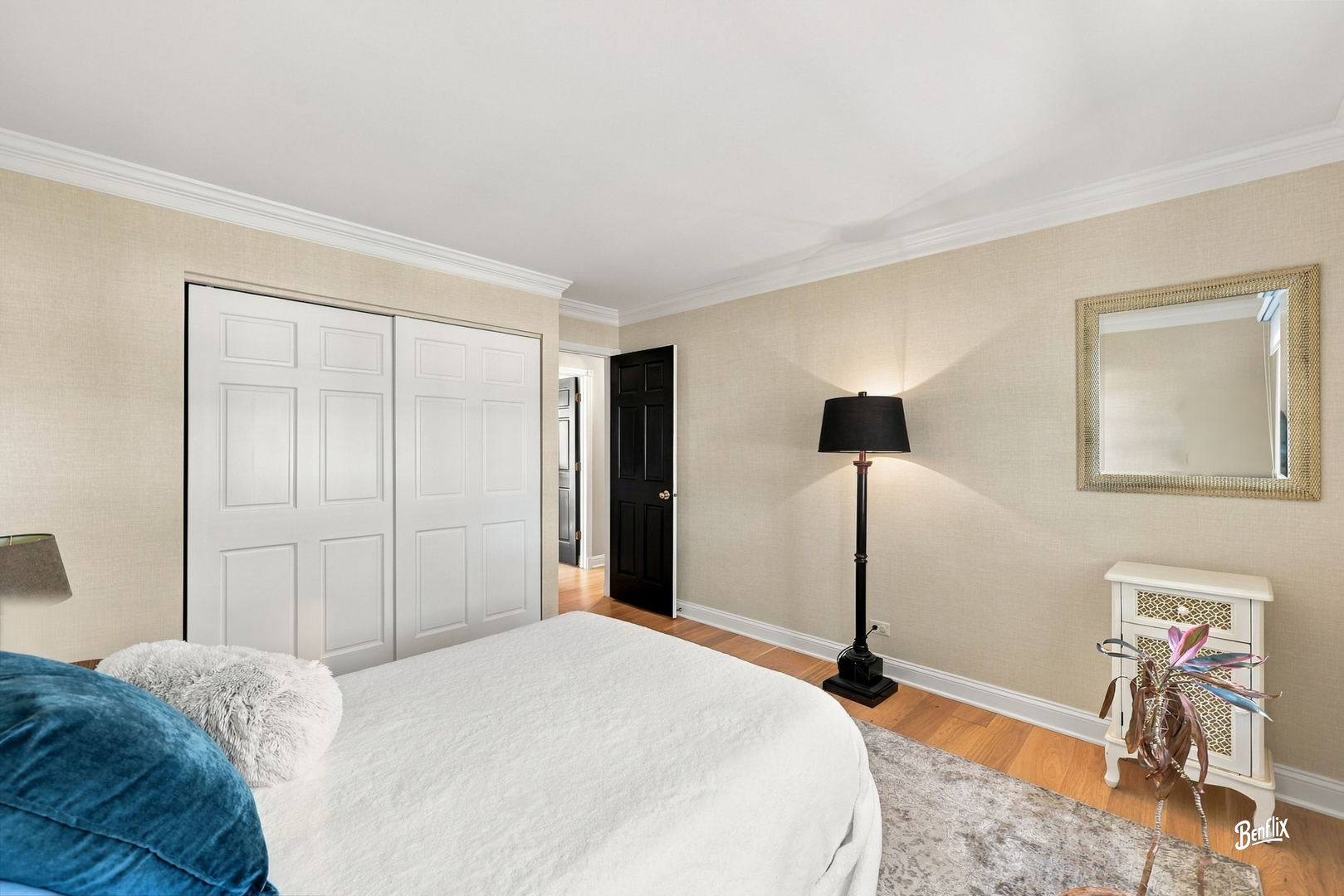 4 W Suffield Drive Property Photo 26