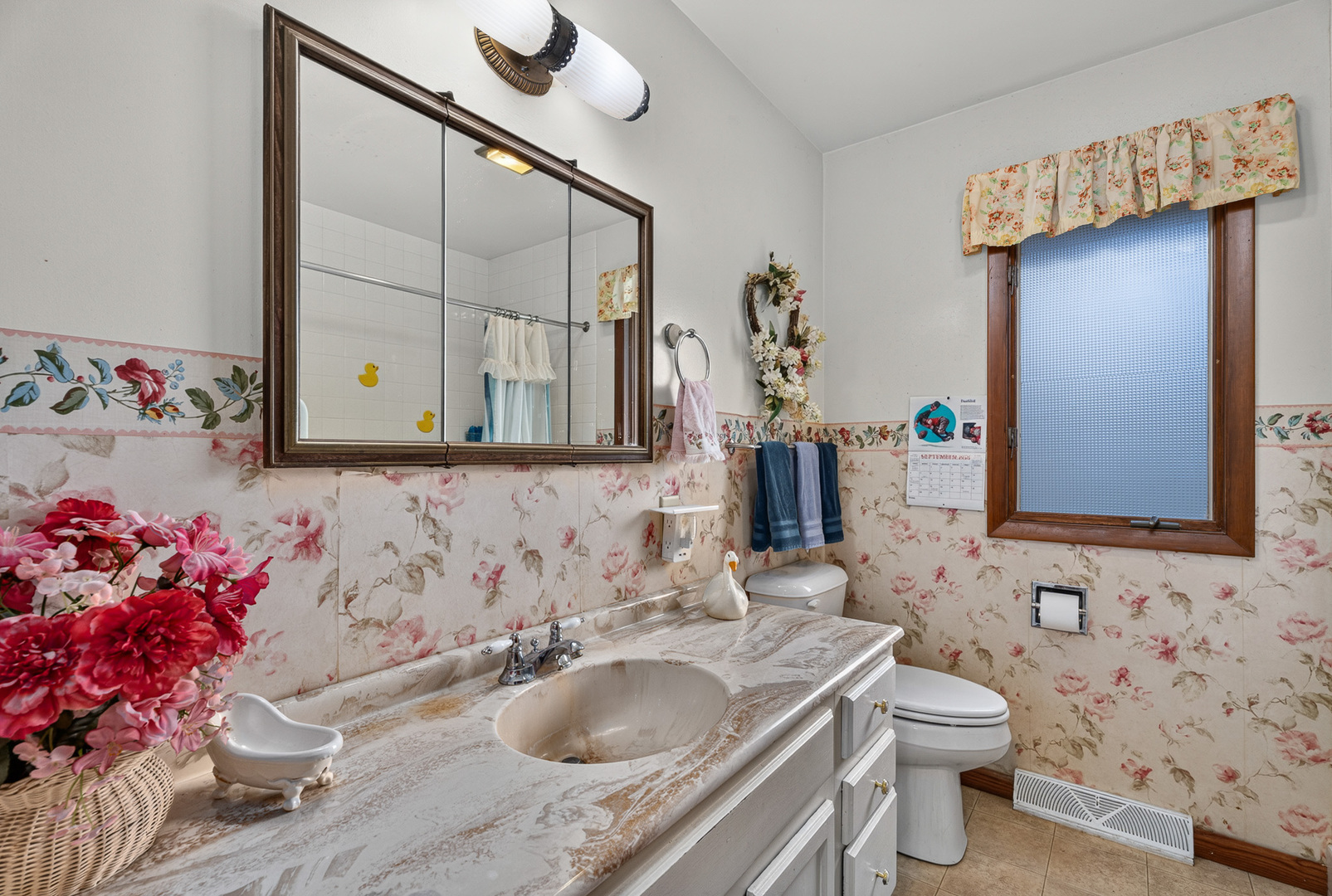 312 E South Street Property Photo 18