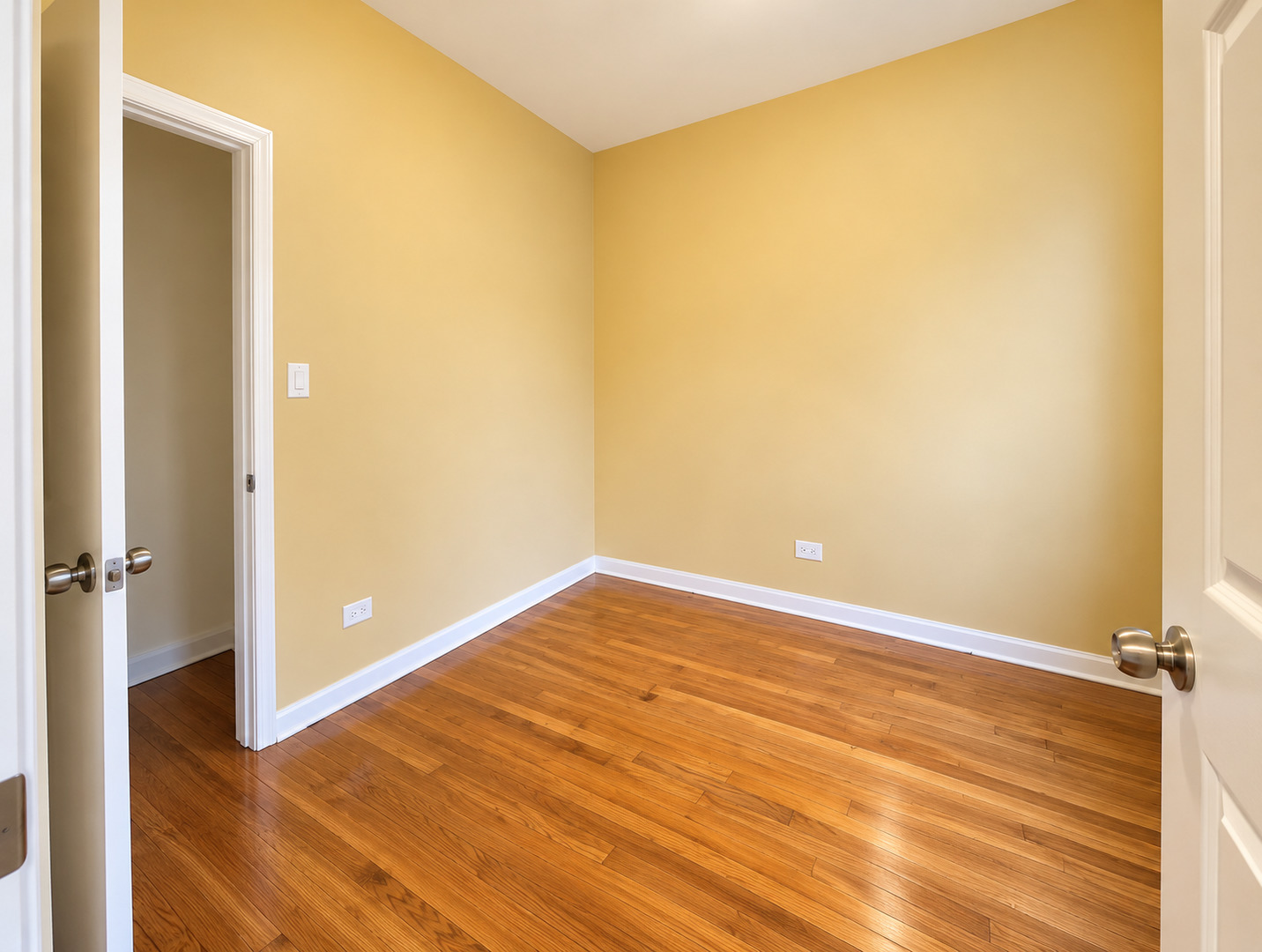 6322 S Honore Street Property Photo 17