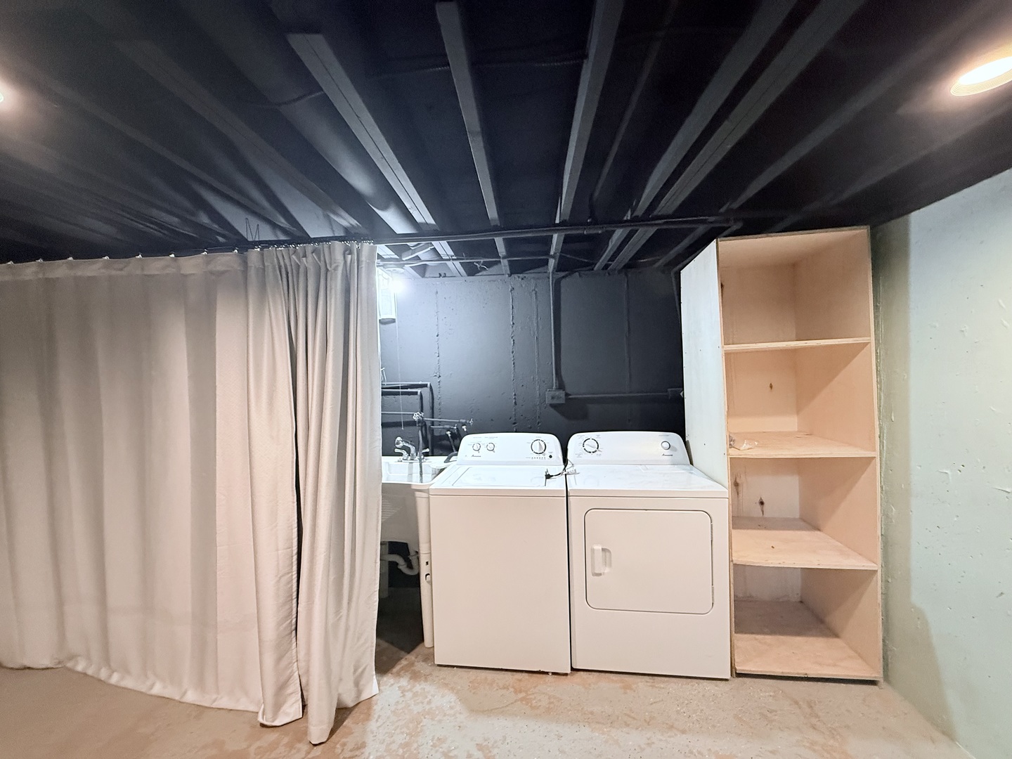 213 Frederick Place Property Photo 30