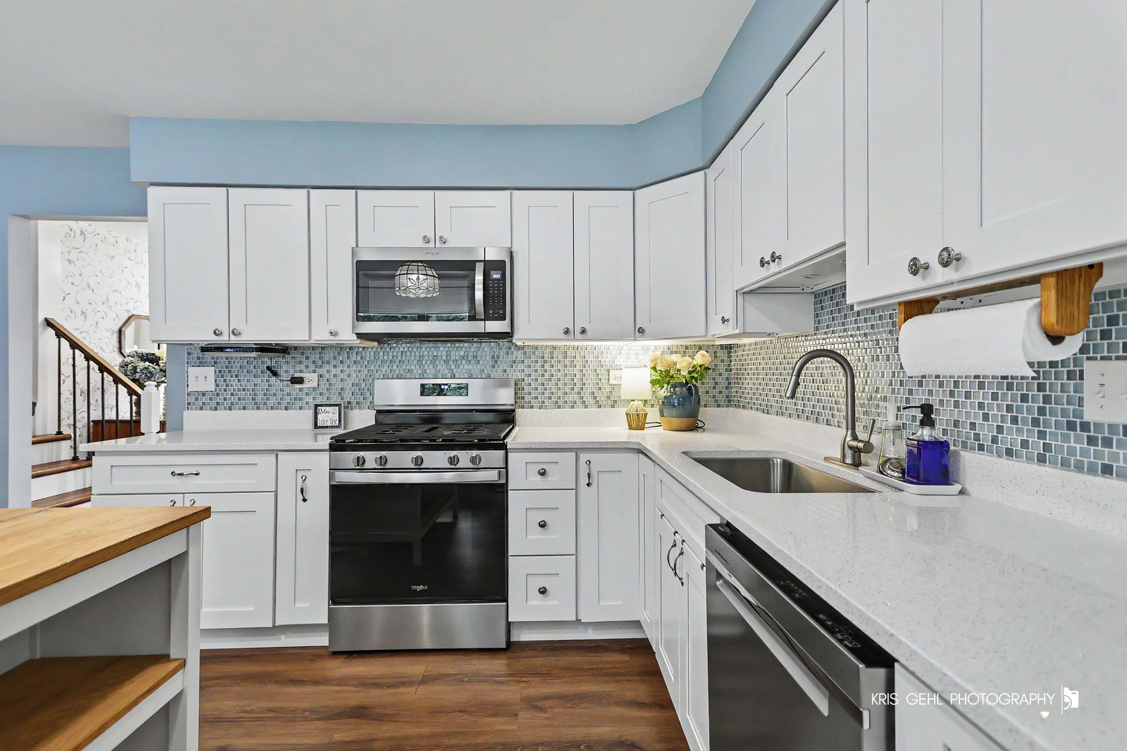 44 N Lake Avenue Property Photo 9