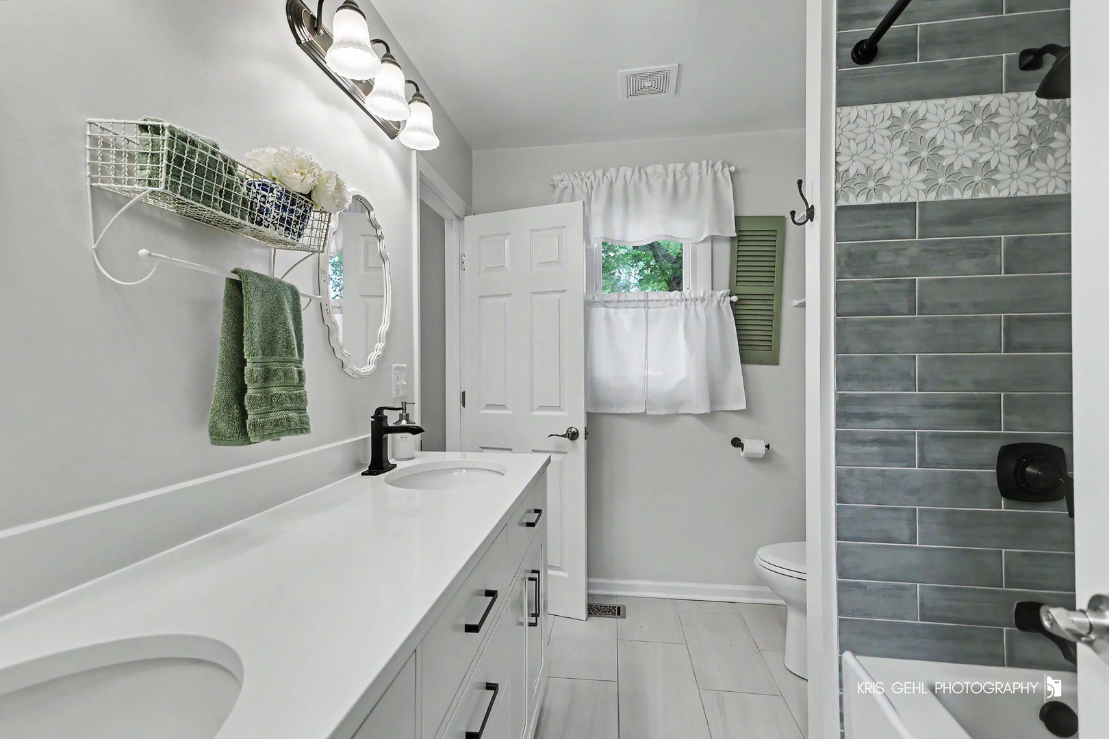 44 N Lake Avenue Property Photo 15