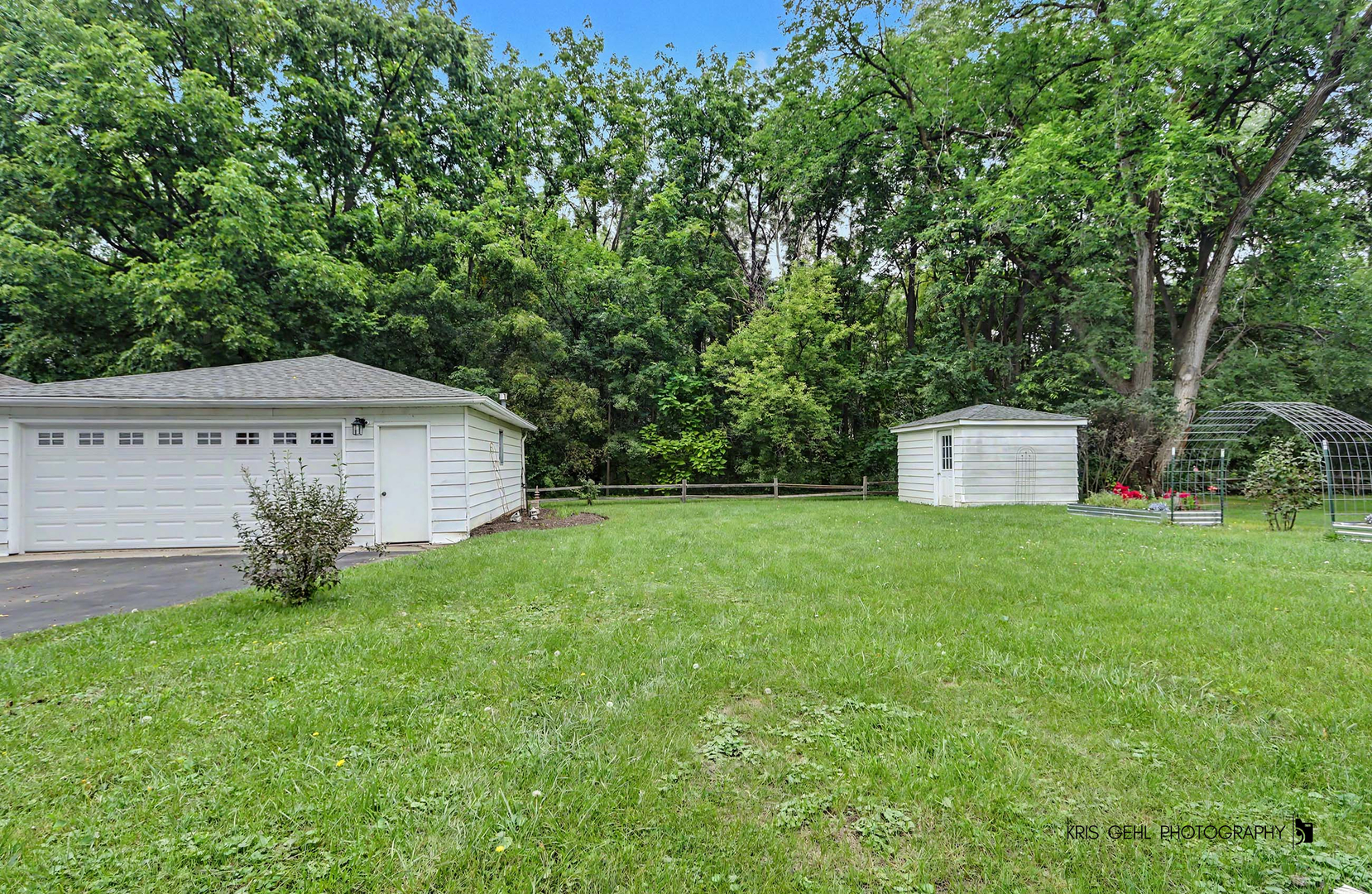 44 N Lake Avenue Property Photo 27