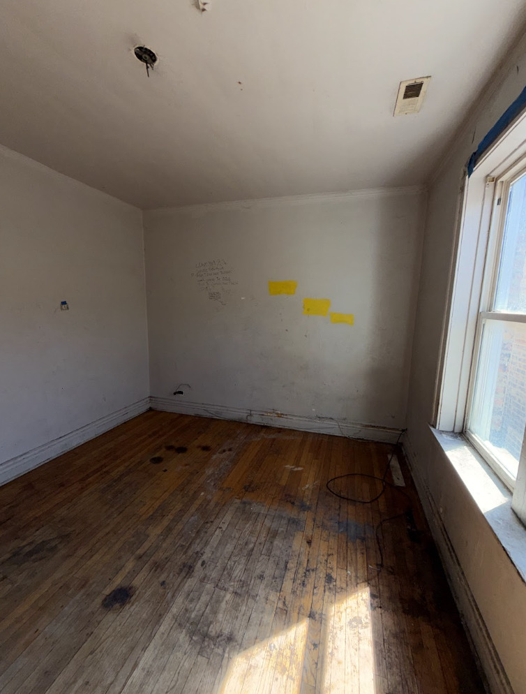 1541 S Saint Louis Avenue Property Photo 14