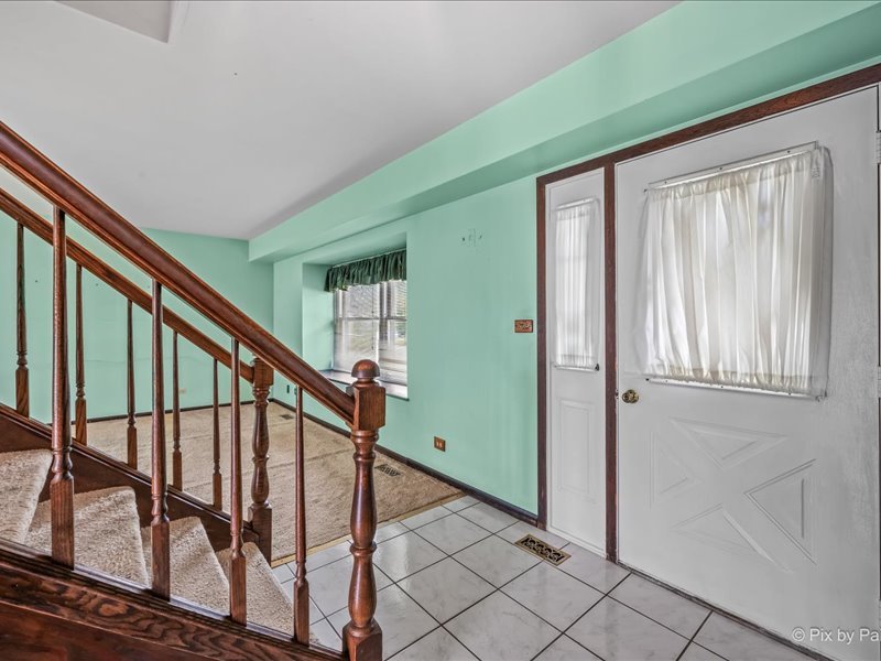 930 Pioneer Court Property Photo 10