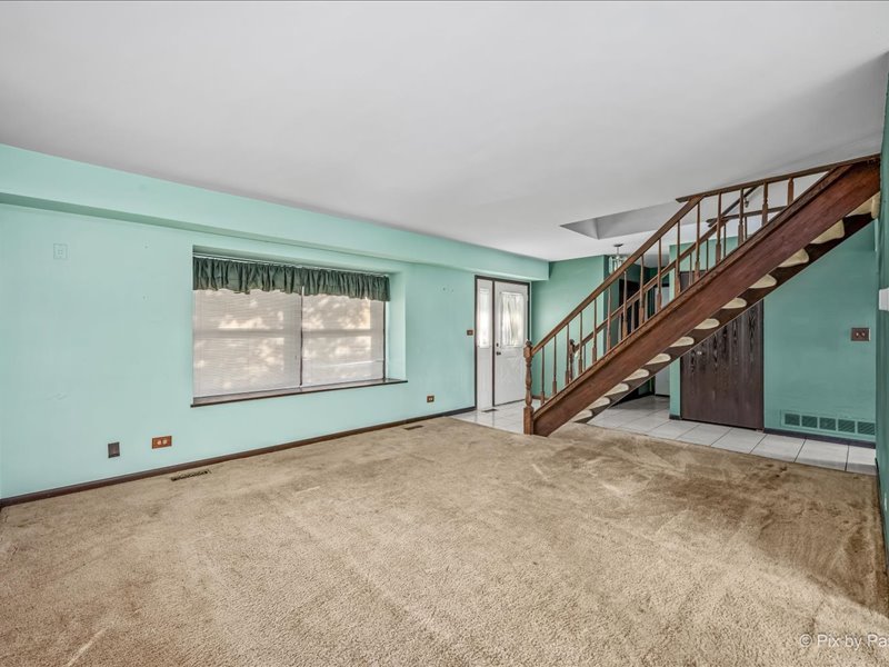 930 Pioneer Court Property Photo 12