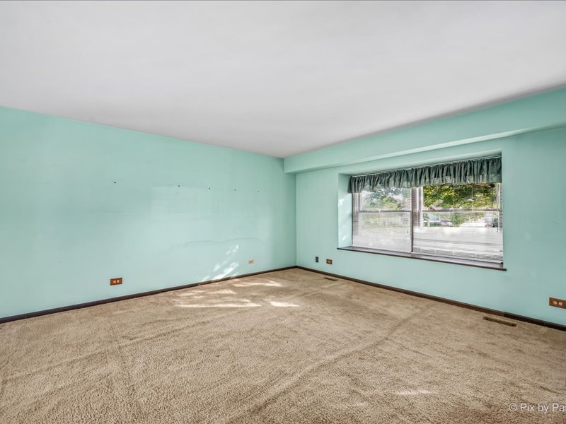 930 Pioneer Court Property Photo 13